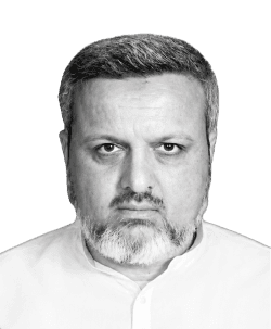 Col. (R) Tariq Mahmood